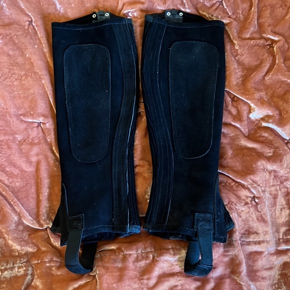 Perri’s black suede half chaps 17 NWOT - Picture 6 of 6